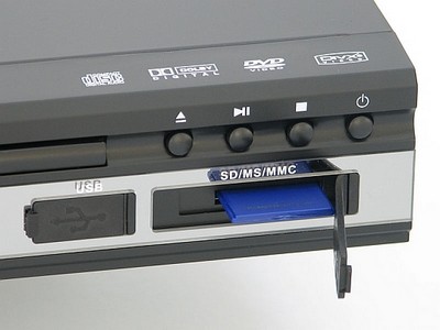 EverGreen shows us itsEG-D3000SD, which is a Pal/NTSC compatible DVD player 