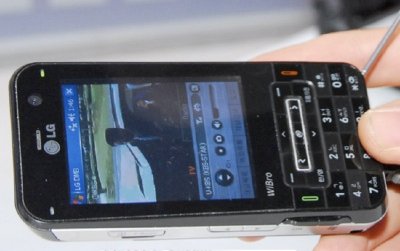 LG KC1 WiMAX PDA Phone