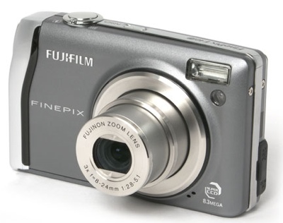 Fujifilm-FinePix-F40fd-digital-Camera.jpg