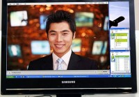 Samsung SyncMaster 220TN LCD with VoIP
