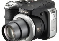 FujiFilm FinePix S8100fd with 18X Zoom