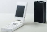 Willcom 9 Clamshell Music Phone