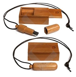Woody Bamboo USB Flash Drive