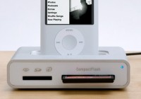 Griffin Simplifi iPod/iPhone Dock is also a Card Reader