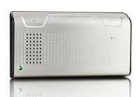 sony-ericsson-hcb-108-bluetooth-car-speakerphone-1