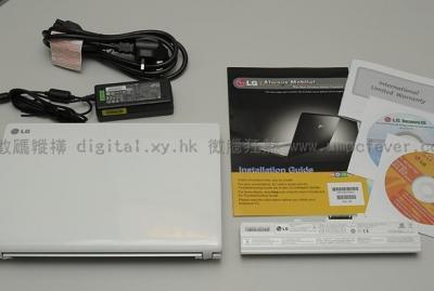 lg-xnote-x110-netbook-unboxed-1.jpg
