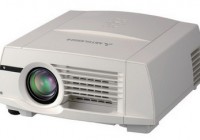Mitsubishi FL6900U 3LCD HD Projector
