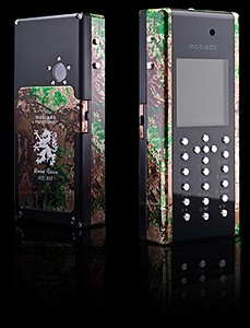 Luxury Phones on Mobiado Pro Black And Pro Camo Luxury Phones   Itech News Net