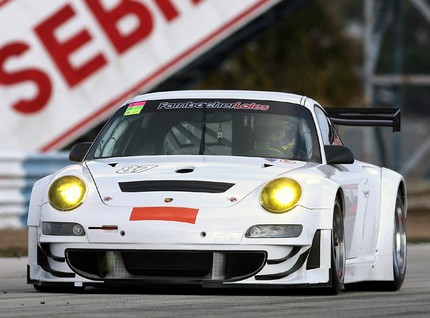 The 2009 Porsche 911 GT3 RSR is powered by a watercooled sixcylinder 