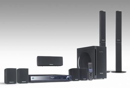 panasonic-sc-bt300-and-sc-bt200-blu-ray-home-theater-systems.jpg