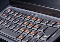 Acer Tempo M900 QWERTY Smartphone