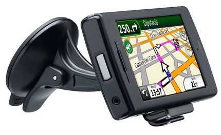 garmin-asus-nuvifone-g60-smartphone-3.jpg