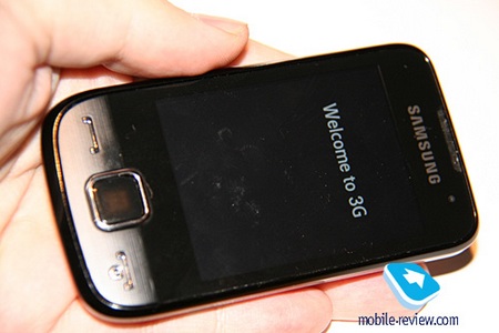 samsung-gt-s5600-touchscreen-phone-2.jpg