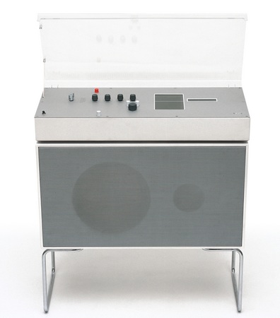 Jukebox on Bootleg Objects Presents The Rebraun Mp3 Jukebox That Is Based On The