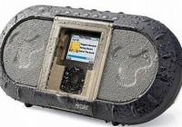 Frontgate Portable iPod Outdoor Speaker is rugged