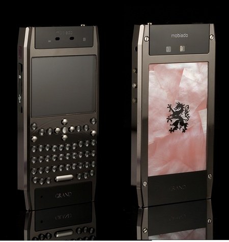 Mobiado Grand 350PRL Luxury QWERTY Phone Pink Mobiado Grand 350PRL Luxury QWERTY Phone Pink