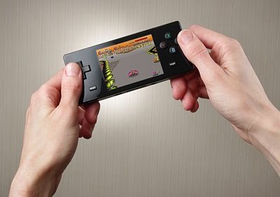 pocket-retro-game-emulator-looks-like-the-gameboy-micro-1 pocket-retro-game-emulator-looks-like-the-gameboy-micro-1
