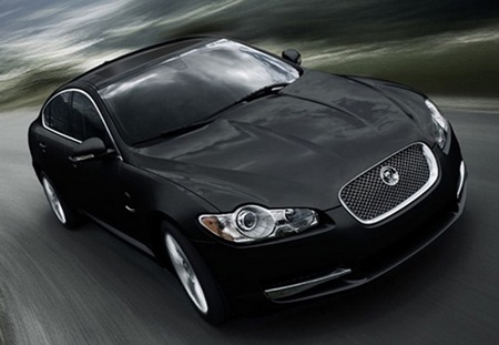http://www.itechnews.net/wp-content/uploads/2009/07/2010-Jaguar-XF-Supercharged.jpg