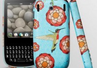 Palm Pixi Artist Series Back Cover Hummingbird by Cole Gerst