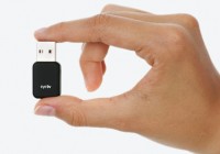 Elgato EyeTV DTT Deluxe TV tuner micro-stick hand