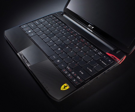 Acer-Ferrari-One-FO200-1799-Notebook-Hits-US-1.jpg