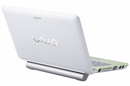 Sony VAIO W Pine Trail Atom Netbook back Sony VAIO W Pine Trail Atom Netbook back