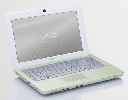 Sony VAIO W Pine Trail Atom Netbook Sony VAIO W Pine Trail Atom Netbook