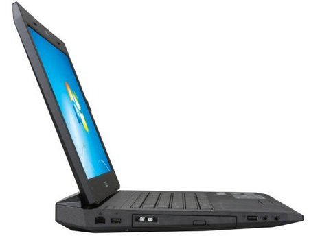 Asus G73JH-X1 Core i7 Gaming Notebook side Asus G73JH-X1 Core i7 Gaming Notebook side