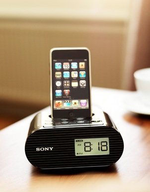 Sony ICF-C05iP iPod Dock clock Radio in use Sony ICF-C05iP iPod Dock clock Radio in use