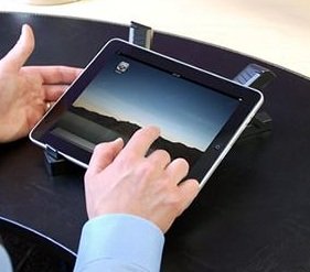 Bracketron LTM-205-BX Netbook iPad Desktop Stand with ipad Bracketron LTM-205-BX Netbook iPad Desktop Stand with ipad