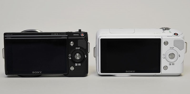 Sony NEX-3 Vs Sony NEX-5 back Sony NEX-3 Vs Sony NEX-5 back