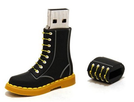 Dr. Martens DM50TH BOOT USB Flash Drive