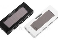 Solar Charging 4-port USB Hub with built-in battery and flashlight colors