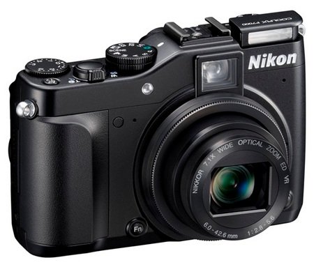 Nikon CoolPix P7000 Prosumer Digital Camera angle flash
