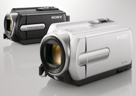 Sony Handycam DCR-SR15E Standard Definition Camcorder Sony Handycam DCR-SR15E Standard Definition Camcorder