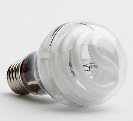 GE Hybrid Halogen-CFL Light Bulb GE Hybrid Halogen-CFL Light Bulb