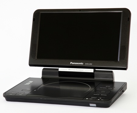 Panasonic Portable on Panasonic Dmp B200 Portable Blu Ray Player And Dvd Ls92 Portable Dvd