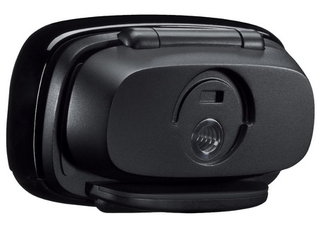 Logitech HD Webcam C615 with Fold-and-Go Design folded