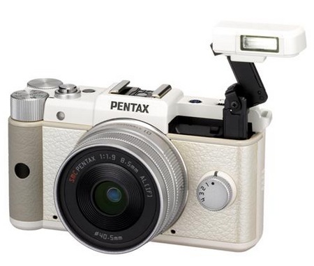 Pentax Q is the World's Smallest and Lightest Interchangeable Lens Camera flash open