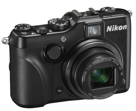 Nikon CoolPix P7100 Prosumer Digital Camera angle