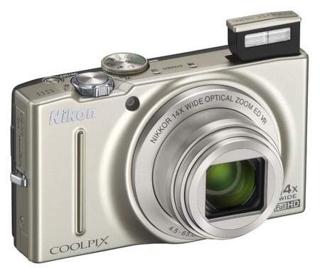 Nikon CoolPix S8200 Compact Camera with 14x Optical Zoom silver