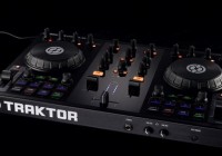 Traktor Kontrol S2 DJ Performance System