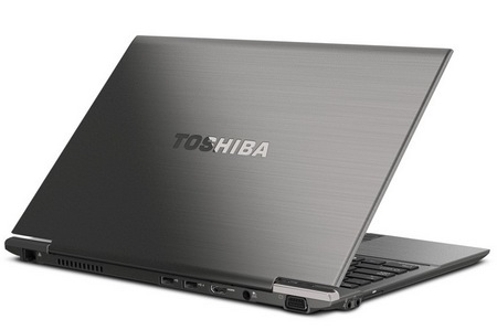 Toshiba Portege Z830 Ultrabook back angle Toshiba Portege Z830 Ultrabook back angle