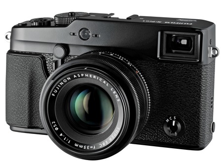 FujiFilm X-Pro 1 Interchangeable Lens Digital Camera 1