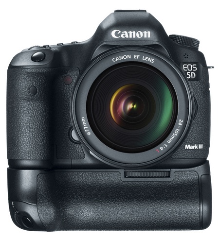 Canon BG-E11 Battery Grip with EOS 5D Mark III