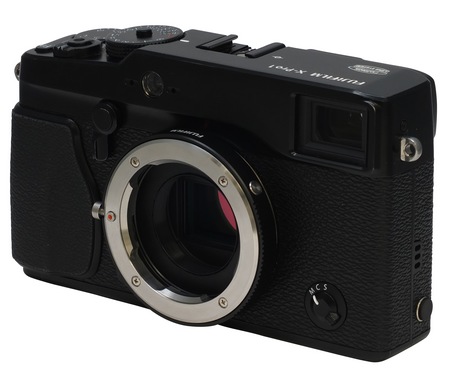 FujiFilm M-Mount Adapter for X-Pro1 in use FujiFilm M-Mount Adapter for X-Pro1 in use