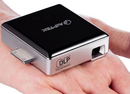Aiptek MobileCinema i50D pico projector dongle for ios devices on hand Aiptek MobileCinema i50D pico projector dongle for ios devices on hand