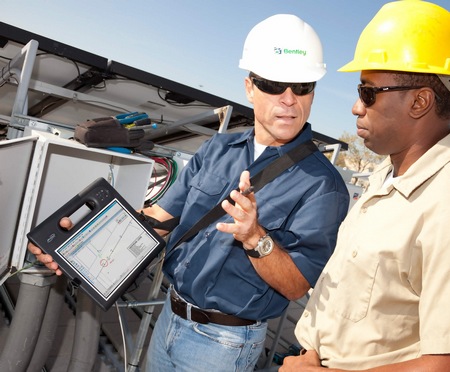 Motion Computing F5t Rugged Tablet PC with Ivy Bridge in use 1
