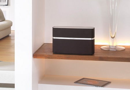 Bowers & Wilkins A5 AirPlay Wireless Music System in use Bowers & Wilkins A5 AirPlay Wireless Music System in use