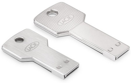 LaCie PetiteKey Key-shaped USB Flash Drive compare iamakey LaCie PetiteKey Key-shaped USB Flash Drive compare iamakey